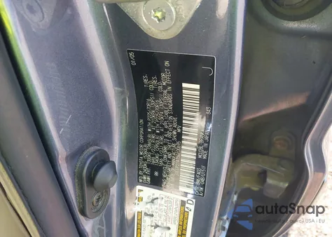 2005 Toyota Highlander V6 from USA, damaged, VIN JTEEP21A150100695